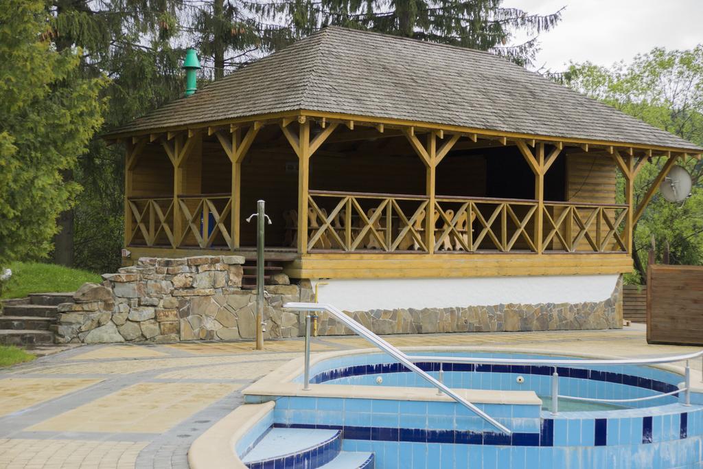 Hotel Perlyna Karpat Sławsko Zewnętrze zdjęcie